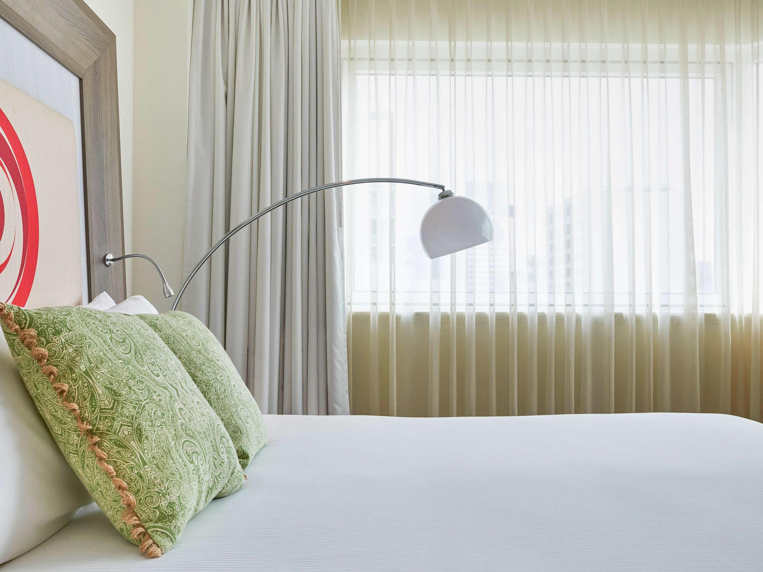 Novotel Perth Langley Екстер'єр фото